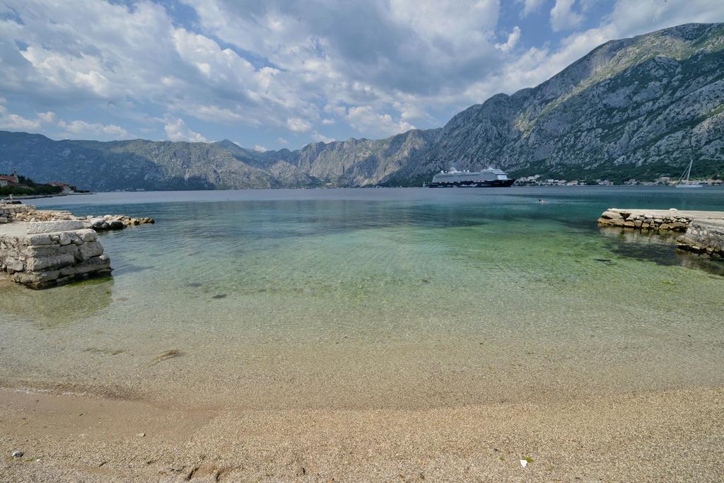 Apartments Saxo Kotor Zimmer foto