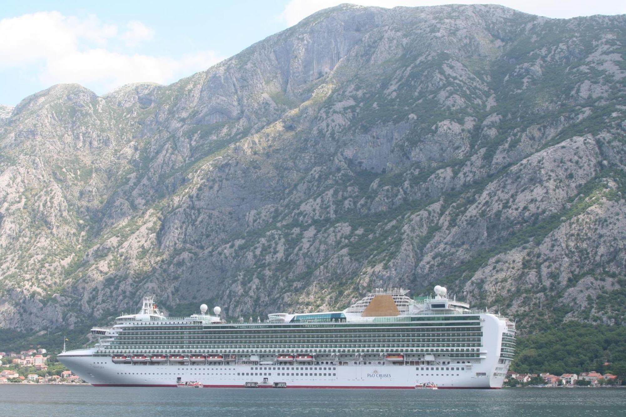 Apartments Saxo Kotor Zimmer foto