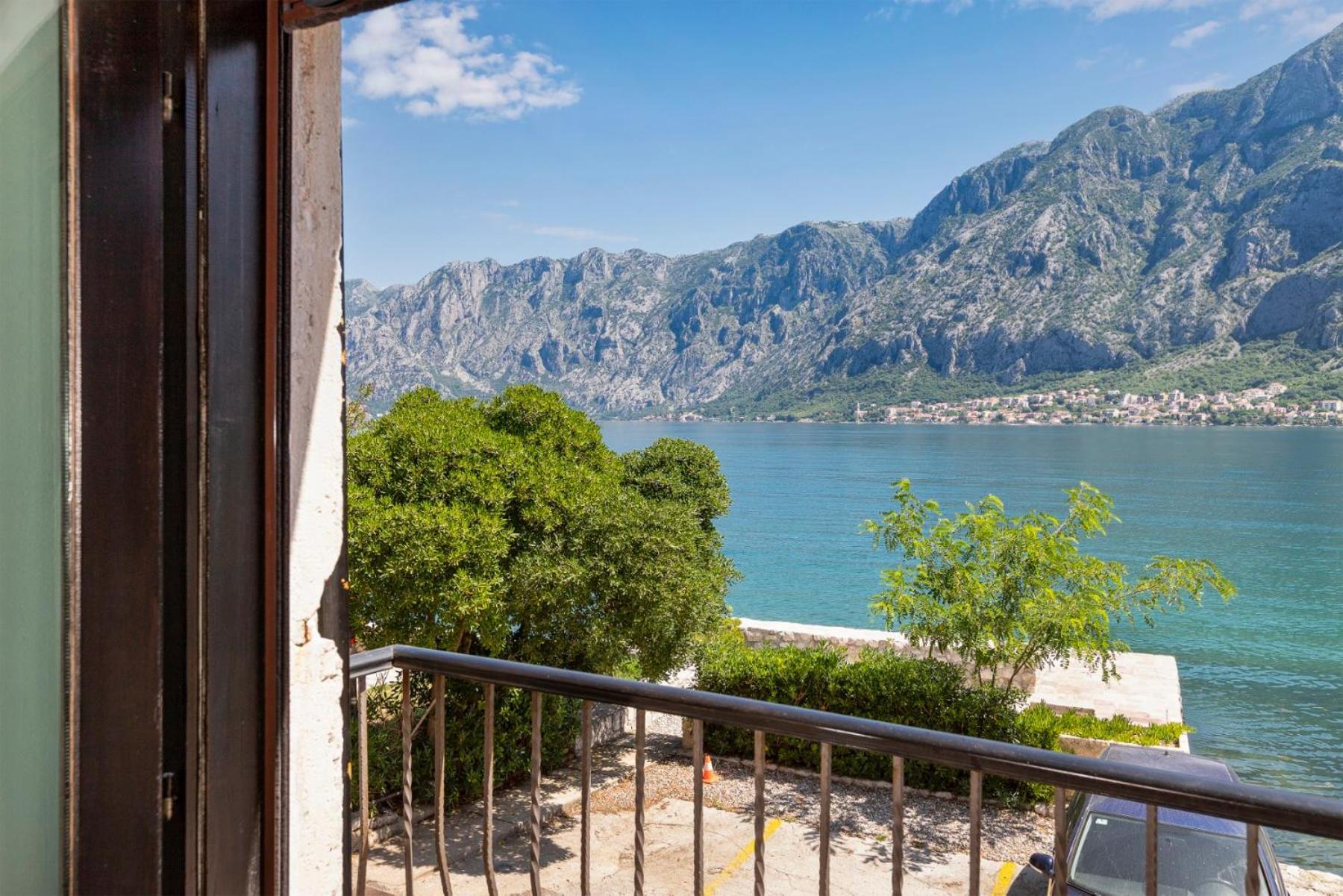 Apartments Saxo Kotor Exterior foto